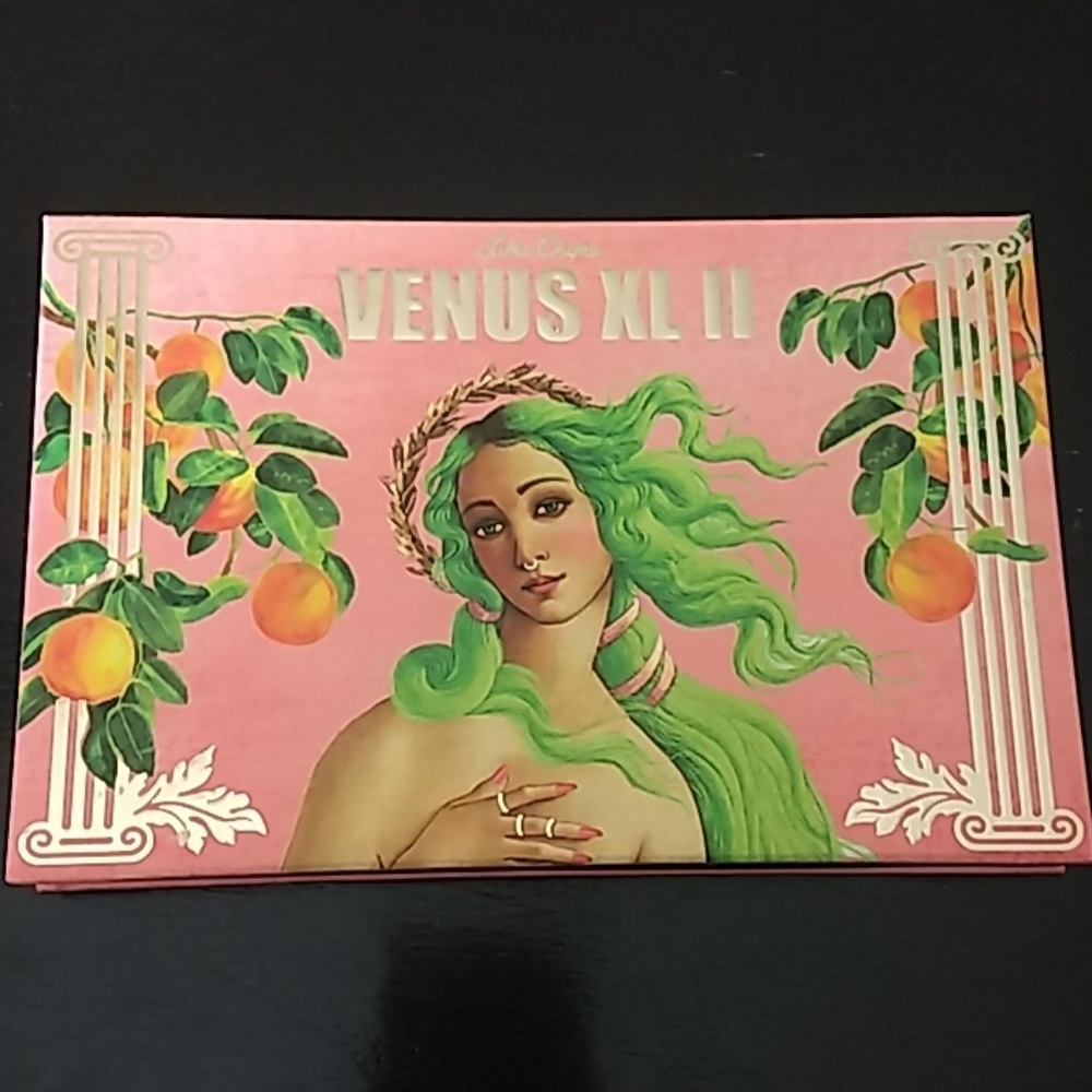 Lime Crime Venus xl II eyeshadow palette